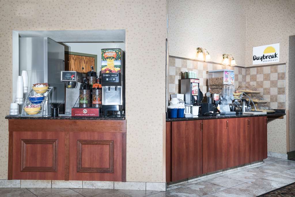 Days Inn & Suites By Wyndham Wausau Facilities photo